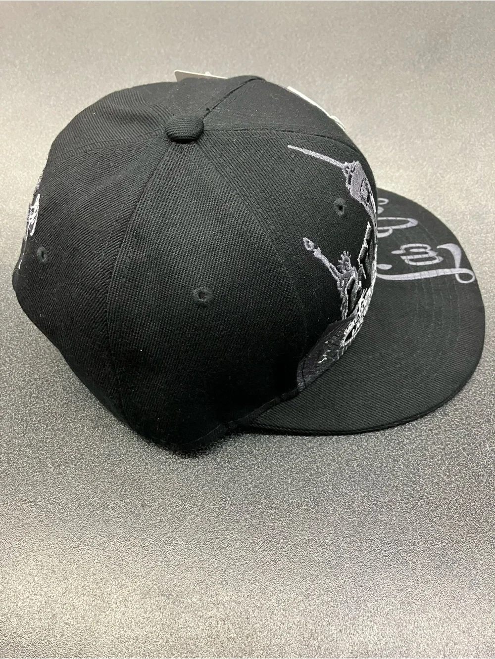 N/A classic black